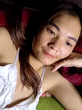 phuongxinhxan online show from 10-21-25, 11:05