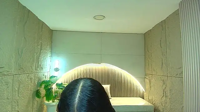 dany r  online show from 11-28-25, 01:03