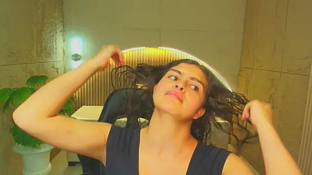 dany r  online show from 12-17-25, 01:06