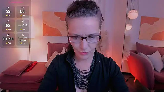 Irene Marlow online show from 10-19-25, 01:34