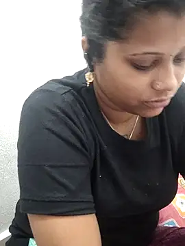 sweetqueen143 online show from 03-01-26, 04:47