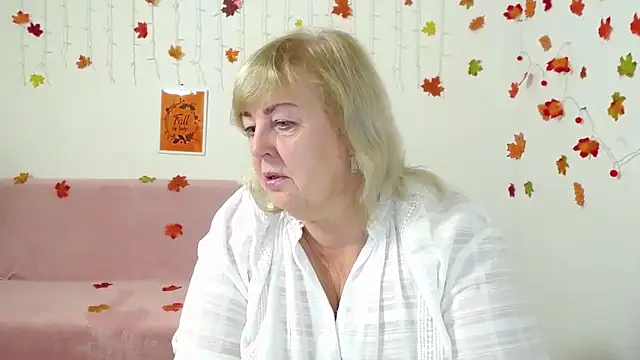 Snapshot of MilenaWedxy chatting on 11-21-25, 06:12 MilenaWedxy online show from 11-21-25, 06:12