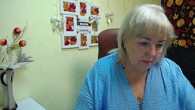 Snapshot of MilenaWedxy chatting on 11-30-25, 06:17 MilenaWedxy online show from 11-30-25, 06:17