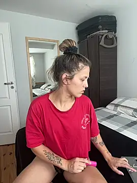 xvalentinaof online show from 02-05-26, 08:24