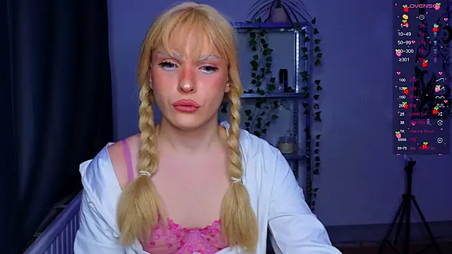 Michelle Jacksonn online show from 10-15-25, 08:20