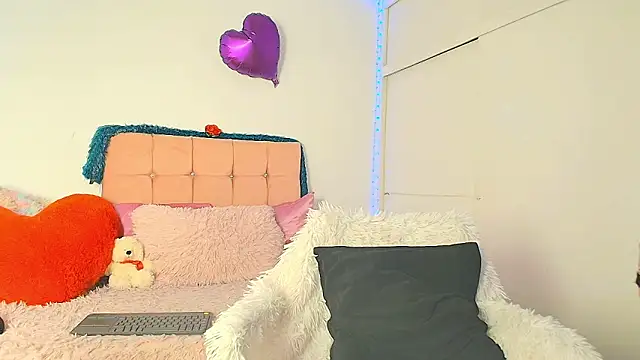 cat nasty online show from 04-20-26, 07:04