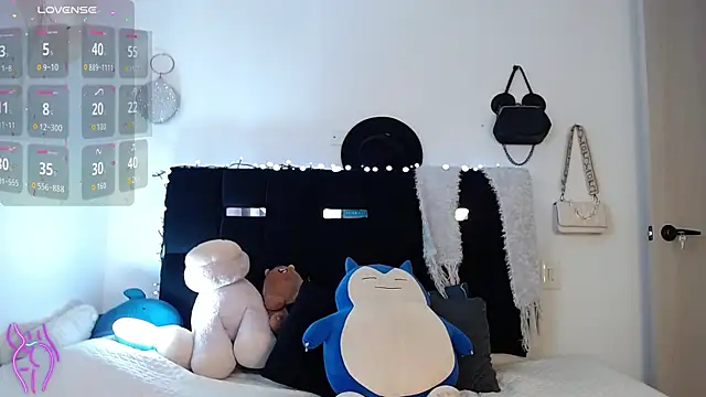 Camila Torresss online show from 02-11-26, 07:41