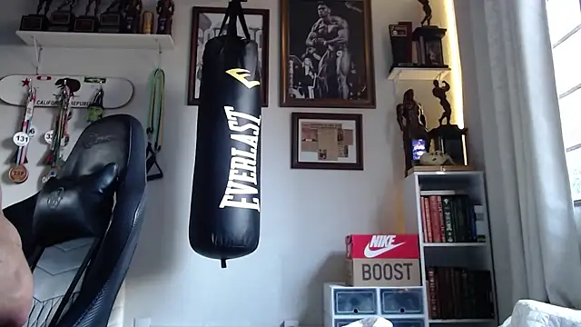 Snapshot of henryhadesflirt chatting on 11-09-25, 08:07 henryhadesflirt online show from 11-09-25, 08:07