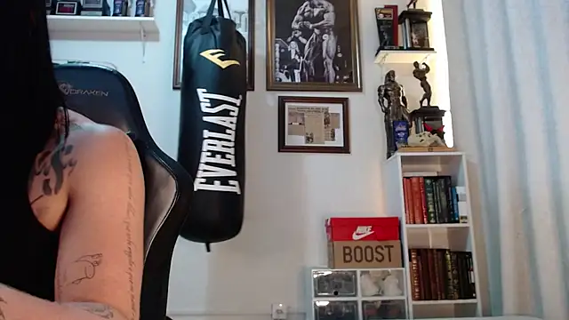 henryhadesflirt online show from 04-15-26, 05:53