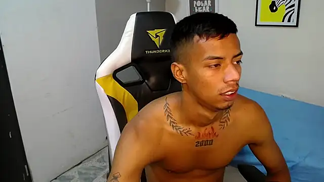 Snapshot of Nando_coll chatting on 10-23-25, 11:31 Nando coll online show from 10-23-25, 11:31