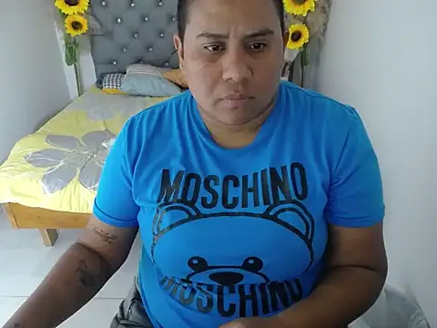 hotlesby valery online show from 02-19-26, 08:05