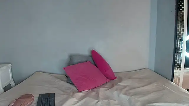 CarolinaGomez  online show from 03-27-26, 07:46