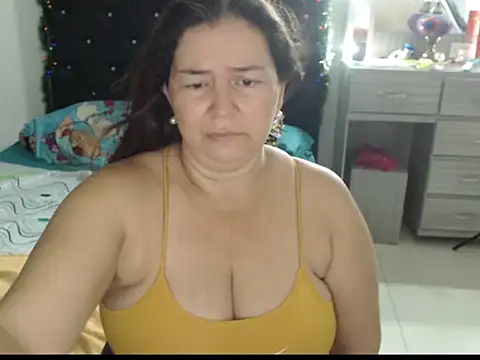 Snapshot of nataboobs chatting on 12-15-25, 09:19 nataboobs online show from 12-15-25, 09:19