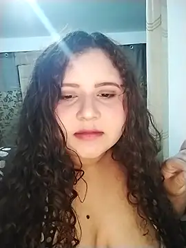Snapshot of Carolceleste24 chatting on 05-15-26, 07:15 Carolceleste24 online show from 05-15-26, 07:15