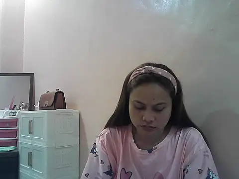 Snapshot of Amarrahlyn chatting on 06-22-26, 09:34 Amarrahlyn online show from 06-22-26, 09:34