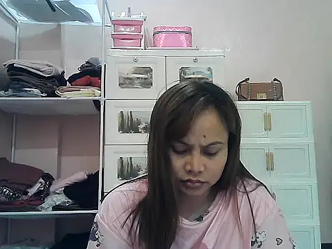 Snapshot of Amarrahlyn chatting on 07-13-26, 09:39 Amarrahlyn online show from 07-13-26, 09:39