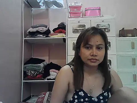 Snapshot of Amarrahlyn chatting on 07-15-26, 09:31 Amarrahlyn online show from 07-15-26, 09:31