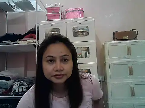 Snapshot of Amarrahlyn chatting on 07-18-26, 10:13 Amarrahlyn online show from 07-18-26, 10:13