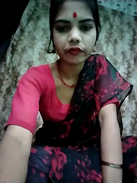 Snapshot of PRACHI-743 chatting on 10-26-25, 01:00 PRACHI-743 online show from 10-26-25, 01:00