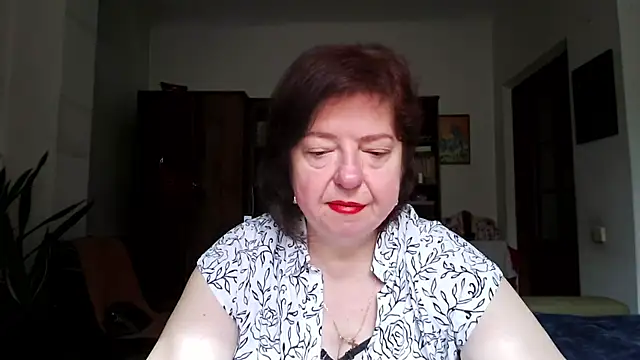 Snapshot of Violet_Pulse chatting on 06-18-26, 06:35 Violet Pulse online show from 06-18-26, 06:35
