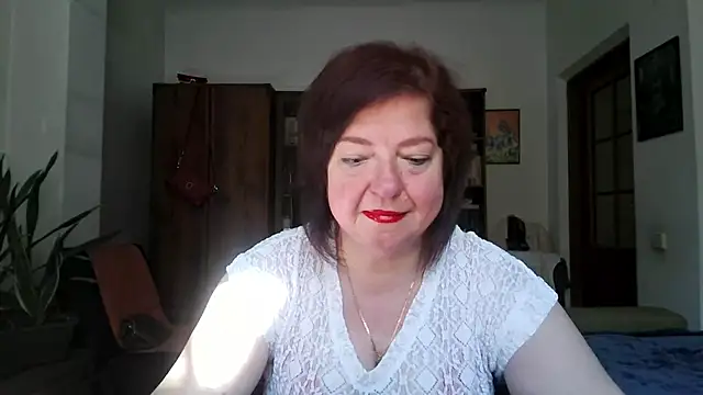 Snapshot of Violet_Pulse chatting on 06-24-26, 06:12 Violet Pulse online show from 06-24-26, 06:12