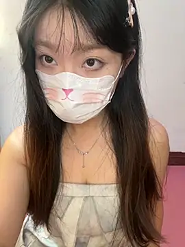 Snapshot of AZ37866 chatting on 10-07-25, 02:31 AZ37866 online show from 10-07-25, 02:31