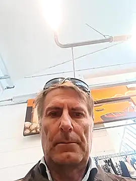 Snapshot of sayeaprayer65 chatting on 09-28-25, 03:50 sayeaprayer65 online show from 09-28-25, 03:50