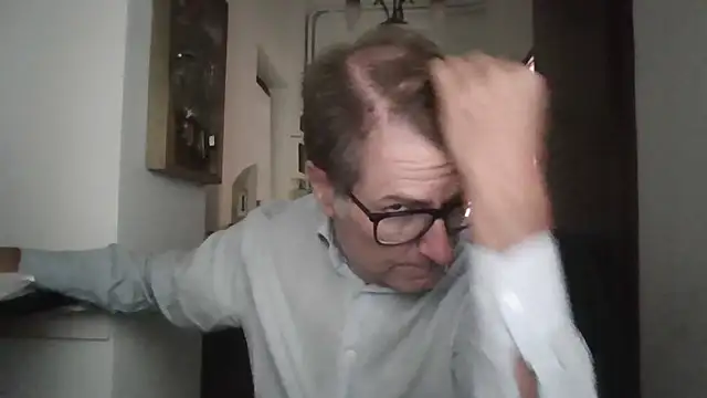 Snapshot of sayeaprayer65 chatting on 10-03-25, 11:07 sayeaprayer65 online show from 10-03-25, 11:07