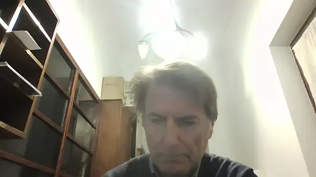 Snapshot of sayeaprayer65 chatting on 11-21-25, 06:23 sayeaprayer65 online show from 11-21-25, 06:23