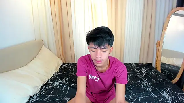 Snapshot of jayxxxlovescock chatting on 10-19-25, 08:31 jayxxxlovescock online show from 10-19-25, 08:31