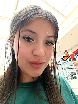 Snapshot of SALOME-28_ chatting on 05-22-26, 06:35 SALOME-28 online show from 05-22-26, 06:35