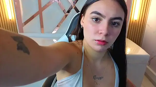 Snapshot of scarlett_smith_tp chatting on 09-29-25, 12:43 scarlett smith tp online show from 09-29-25, 12:43