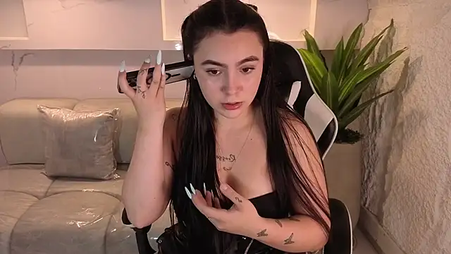 Snapshot of scarlett_smith_tp chatting on 11-25-25, 07:36 scarlett smith tp online show from 11-25-25, 07:36