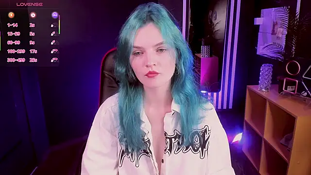 Lika Sky online show from 11-22-25, 04:17