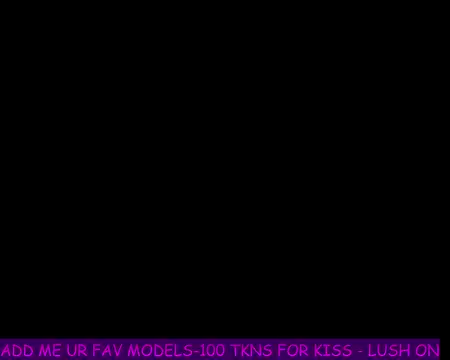 Snapshot of LITTLEKITTY19 chatting on 05-13-26, 12:35 LITTLEKITTY19 online show from 05-13-26, 12:35