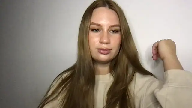 goodgirl2332 online show from 10-06-25, 12:57