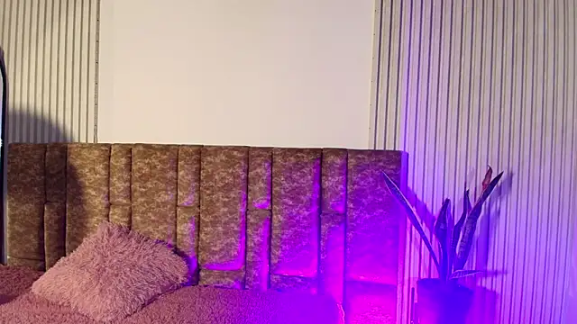 Missdionne curly online show from 03-03-26, 11:16