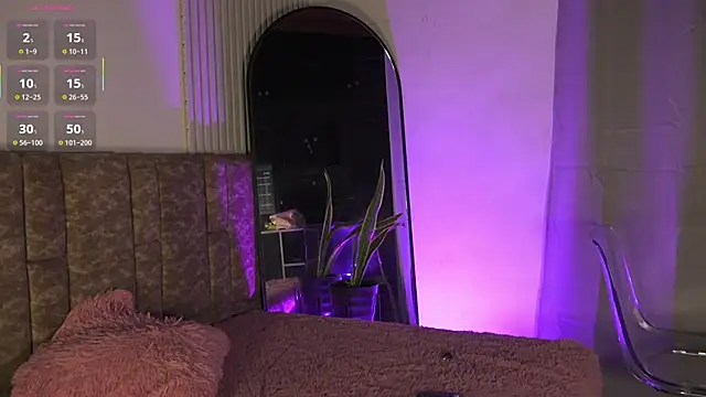 Missdionne curly online show from 04-16-26, 12:06