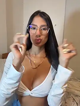 Julieta Duque online show from 02-19-26, 01:01