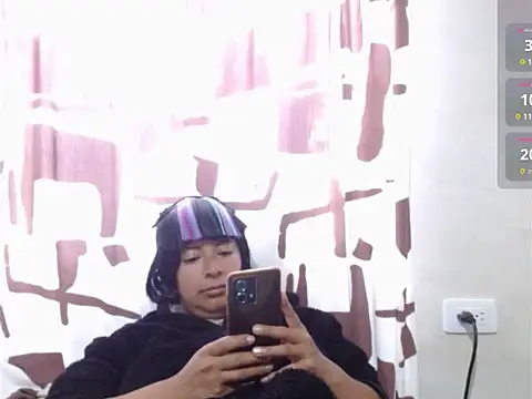 Acelinrose online show from 04-17-26, 12:19