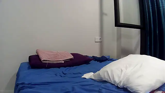 Snapshot of Catylandi1 chatting on 10-05-25, 03:21 Catylandi1 online show from 10-05-25, 03:21