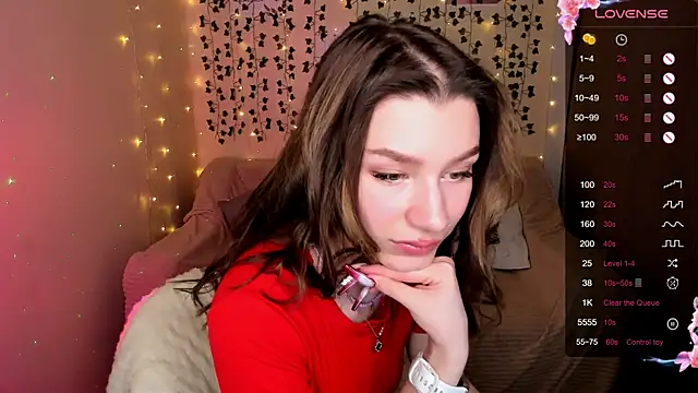 LinaBlossom  online show from 11-20-25, 08:25