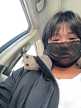 Snapshot of Tang-88 chatting on 11-14-25, 02:43 Tang-88 online show from 11-14-25, 02:43