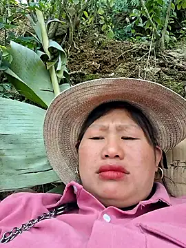 Snapshot of diamond-- chatting on 01-14-26, 05:46 diamond-- online show from 01-14-26, 05:46