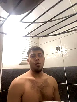 Snapshot of astoperaa chatting on 10-07-25, 05:43 astoperaa online show from 10-07-25, 05:43