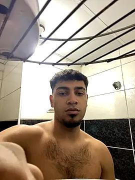 Snapshot of astoperaa chatting on 10-15-25, 05:57 astoperaa online show from 10-15-25, 05:57