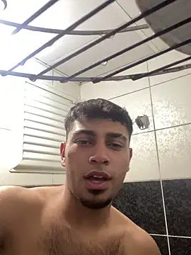 Snapshot of astoperaa chatting on 11-18-25, 07:51 astoperaa online show from 11-18-25, 07:51