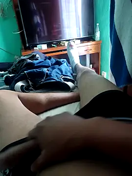 Carlos27hot online show from 10-09-25, 07:34