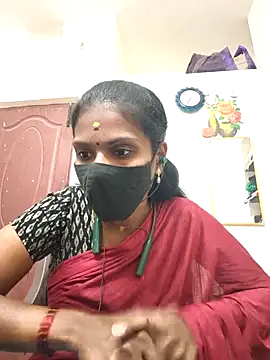Snapshot of Tamil_Yalini12 chatting on 05-08-26, 01:38 Tamil Yalini12 online show from 05-08-26, 01:38
