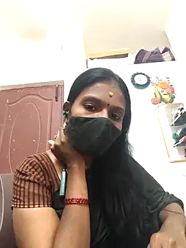 Snapshot of Tamil_Yalini12 chatting on 05-10-26, 05:12 Tamil Yalini12 online show from 05-10-26, 05:12